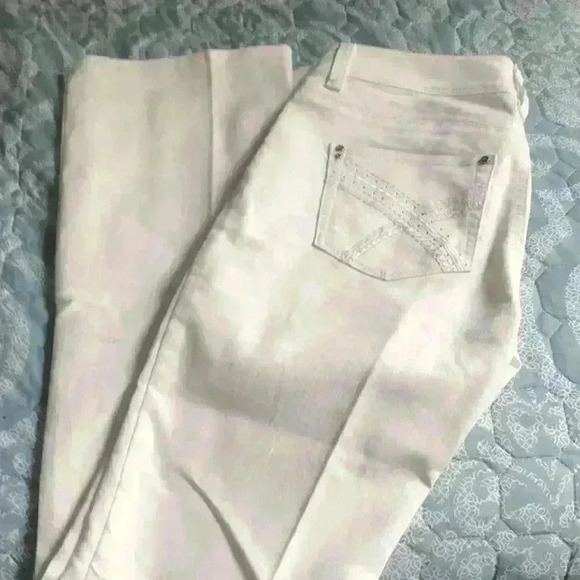 White House Black Market Jeans - Picture 1 of 1